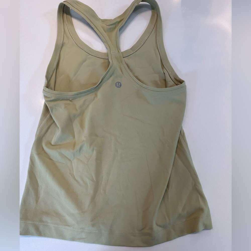Lululemon crop tank